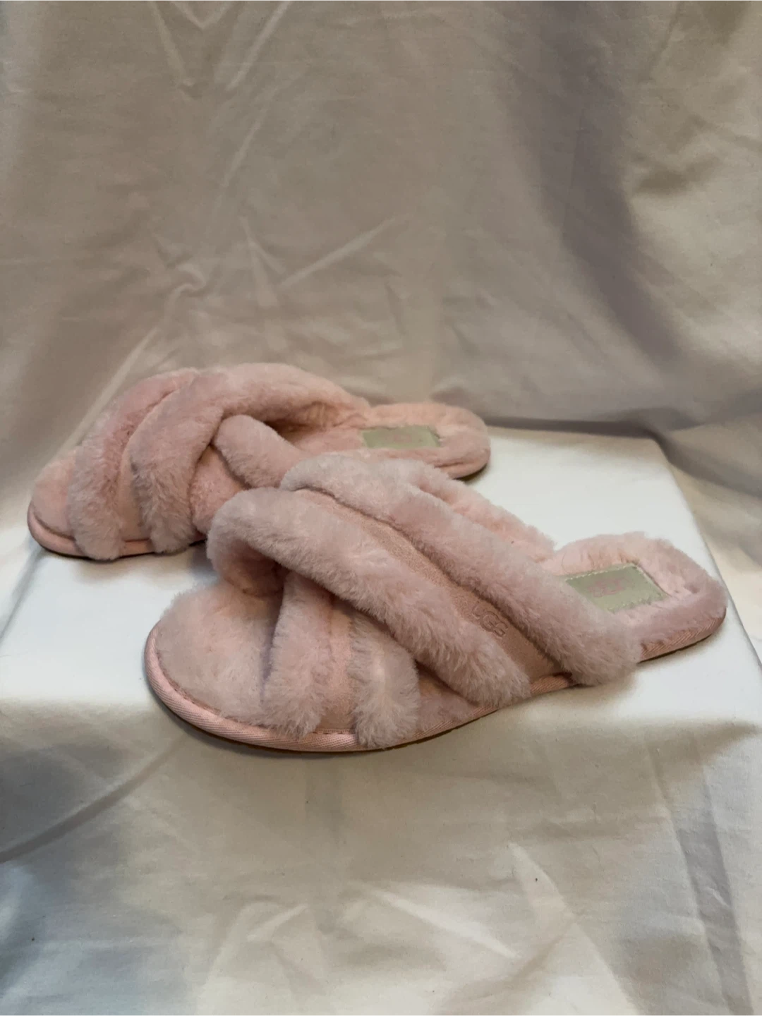 UGG Scuffita slide slippers - Size 7