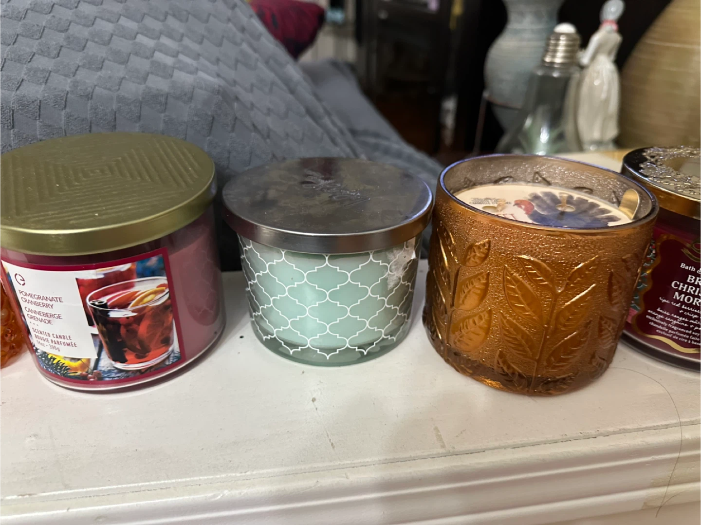 Bath & Body Works Scented Candles $10- Various Scents - photo 3