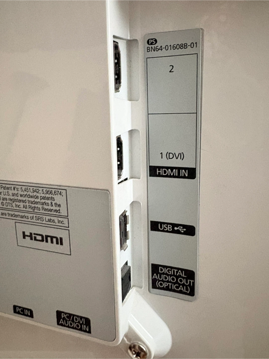 Samsung 22" HD Monitor - photo 3
