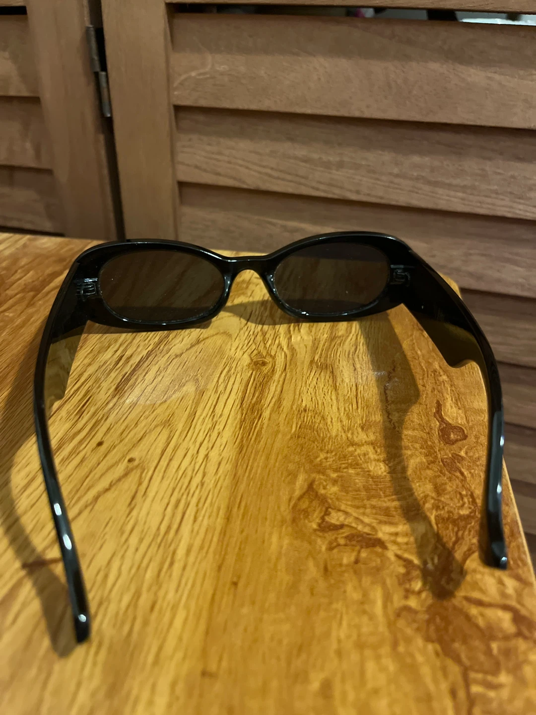 Black Oval Sunglasses - photo 2