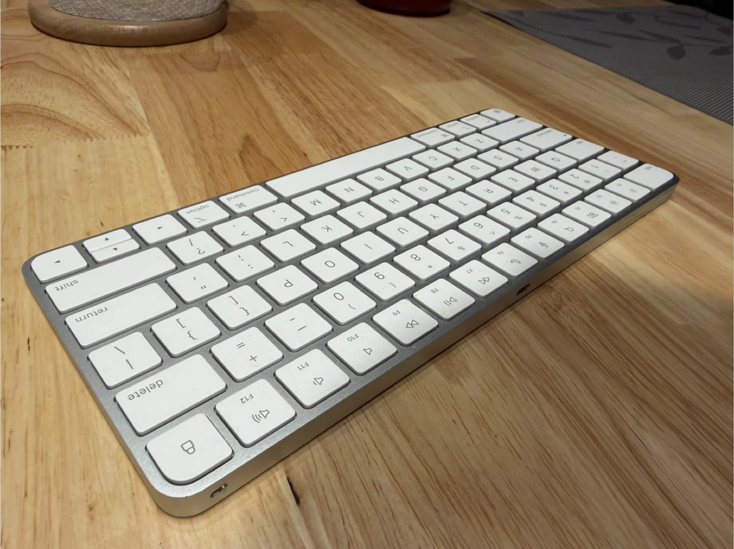 Apple Magic Keyboard