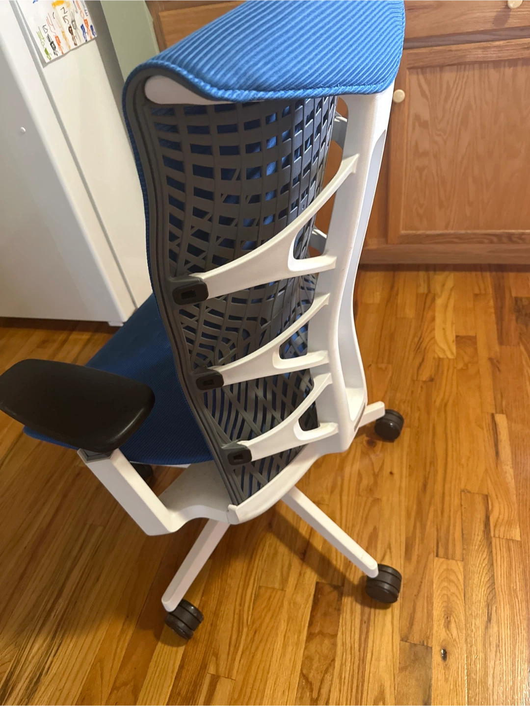 Ergonomic Office Chair - Blue Mesh - photo 2