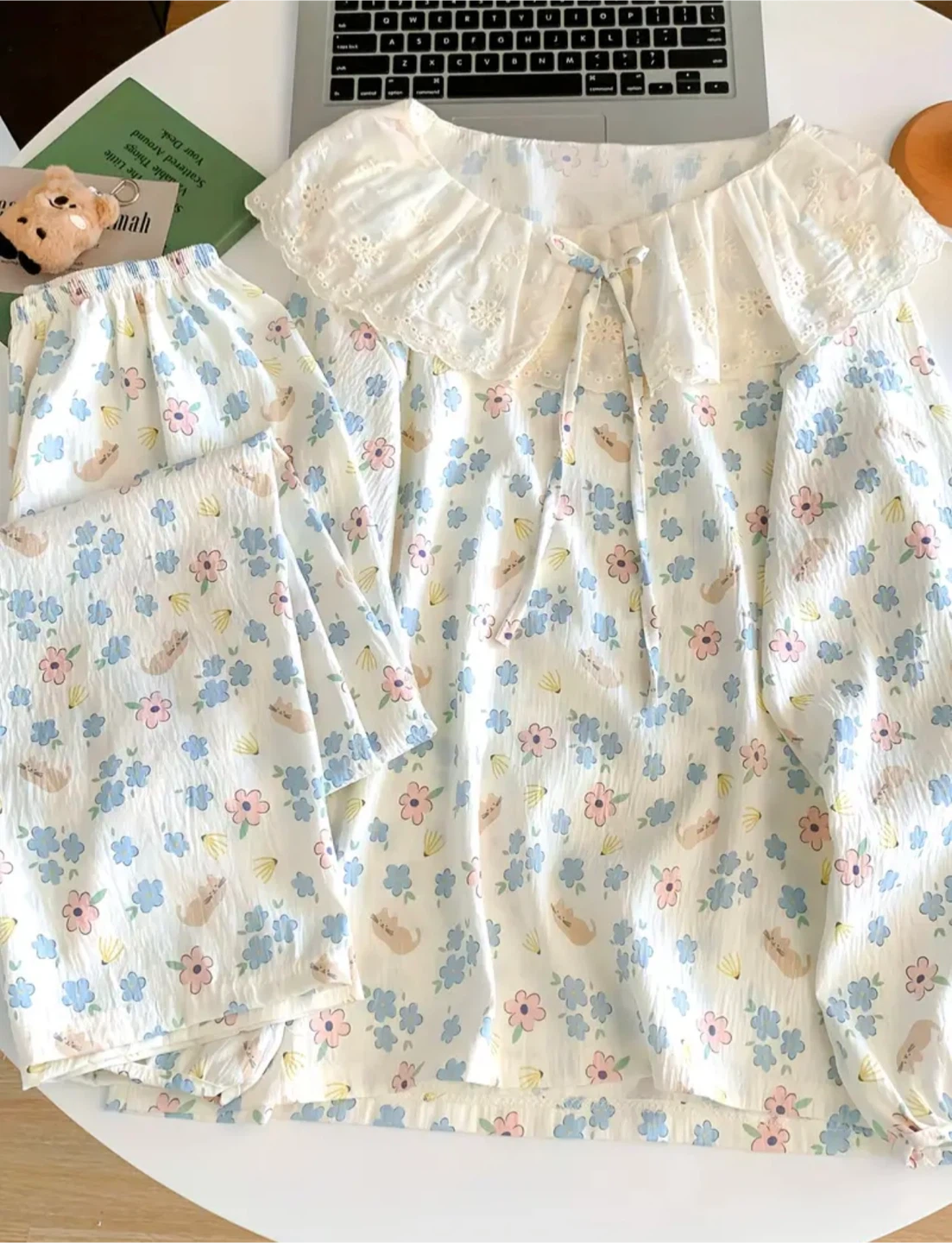 Cute Cat and Flower Print Pajama Set - photo 3