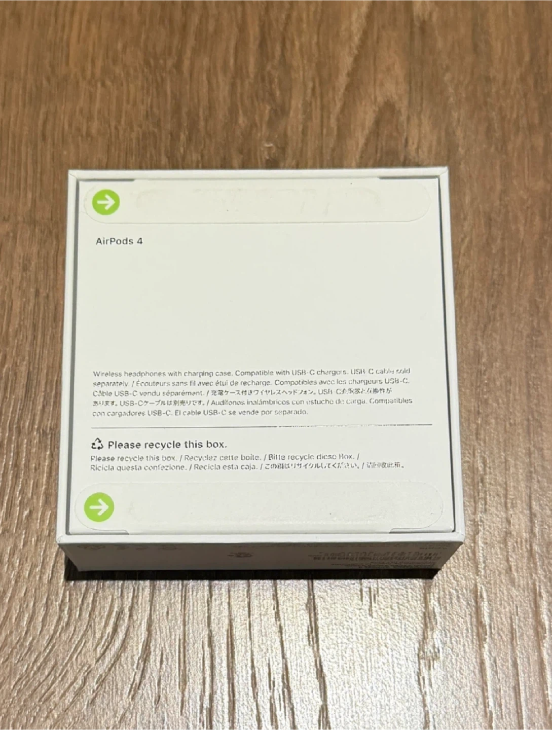Apple AirPods 4 - photo 2