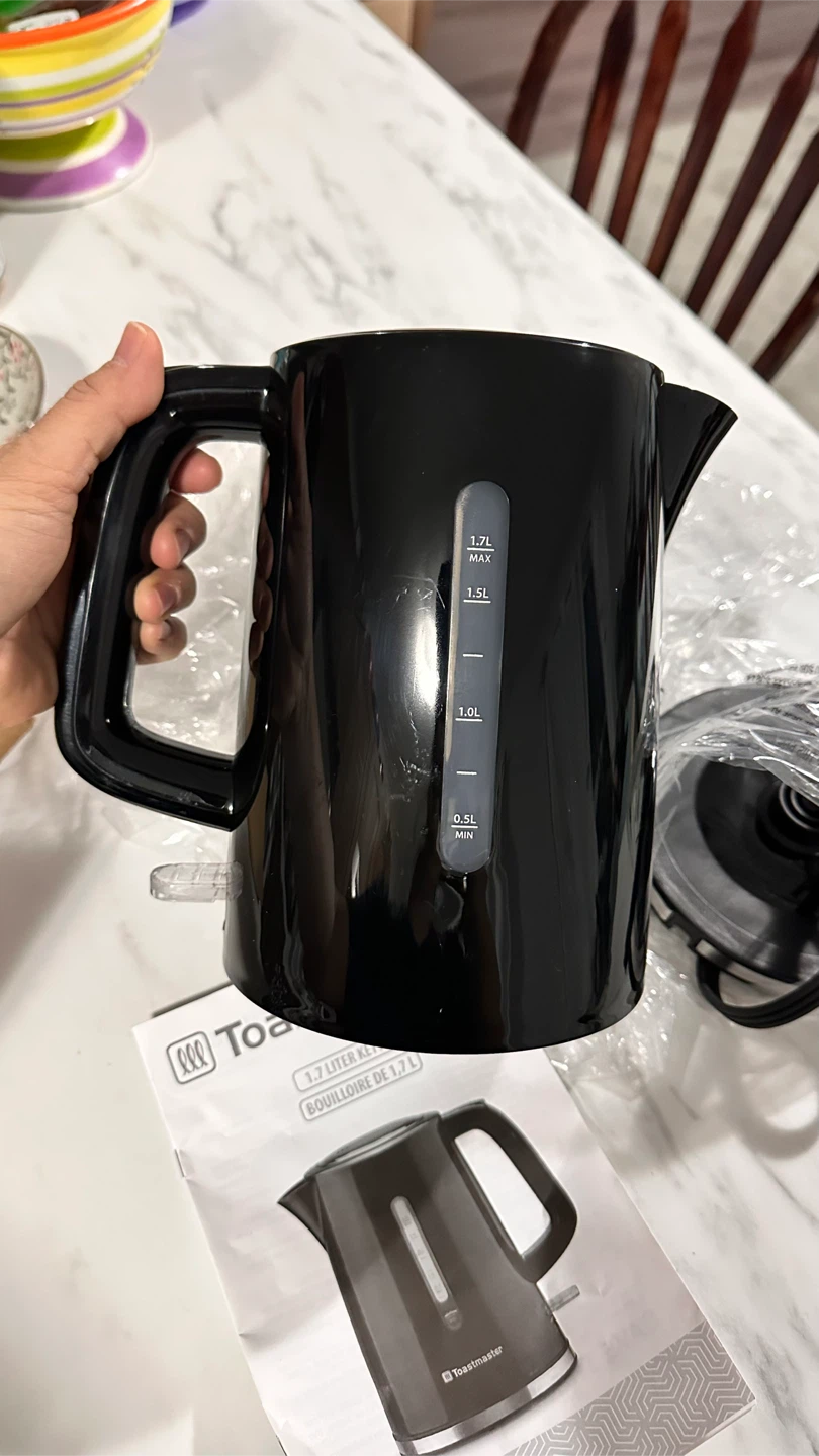 Toastmaster 1.7L Electric Kettle - photo 2