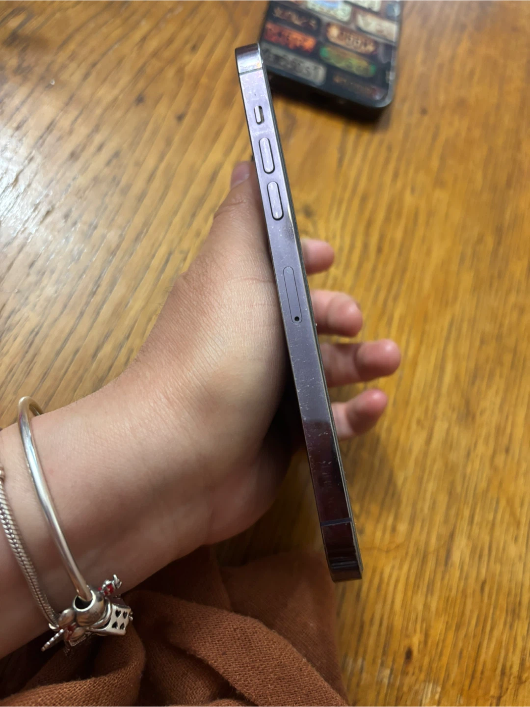 Apple iPhone 14 Pro - photo 4
