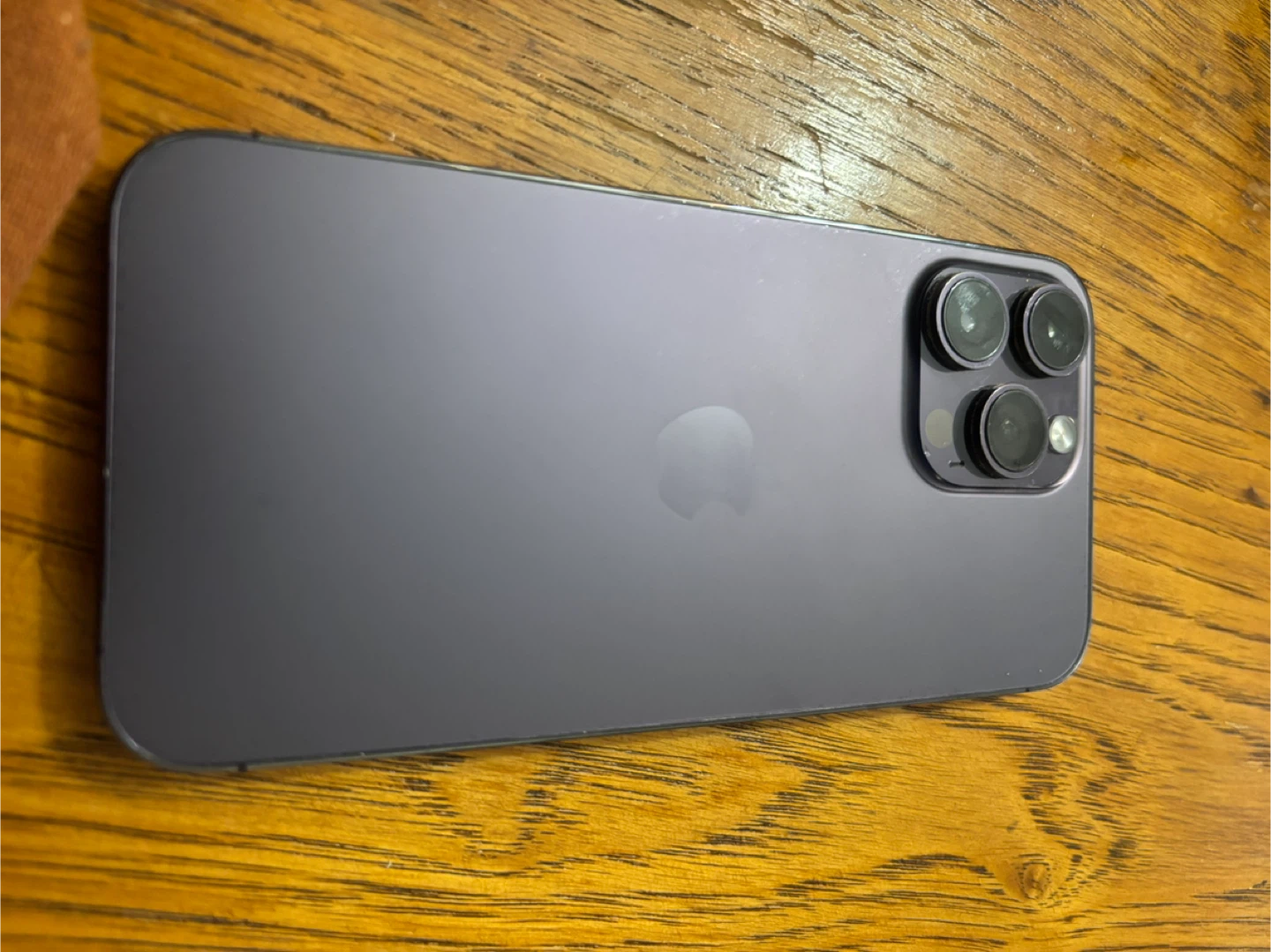 Apple iPhone 14 Pro - photo 2