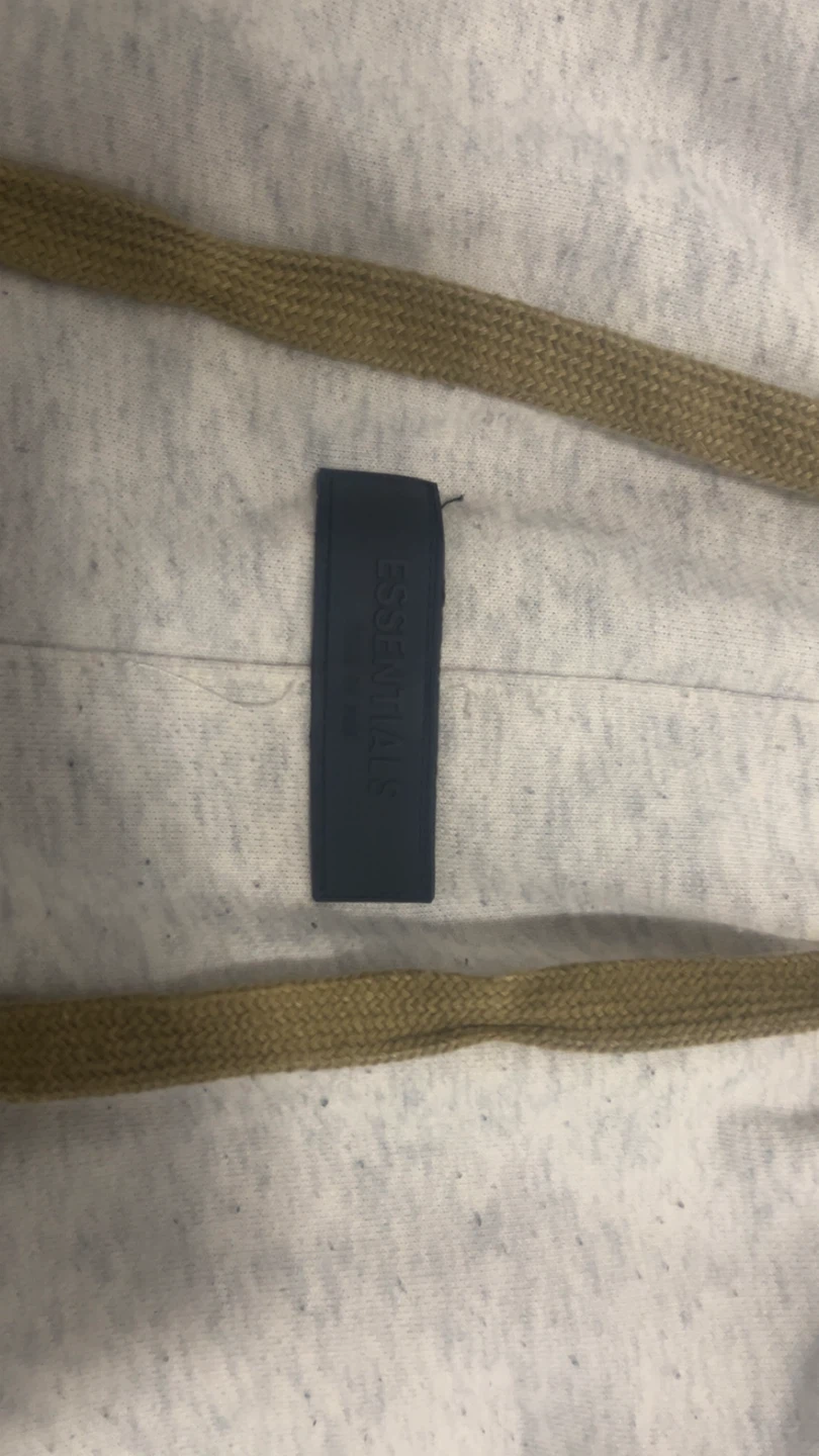 Fear of God Essentials Sweatshorts - photo 2