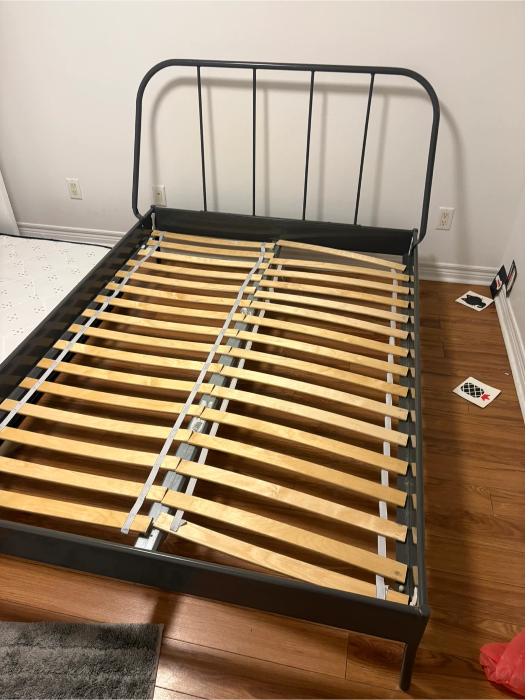 Ikea Metal Frame Bed - photo 2