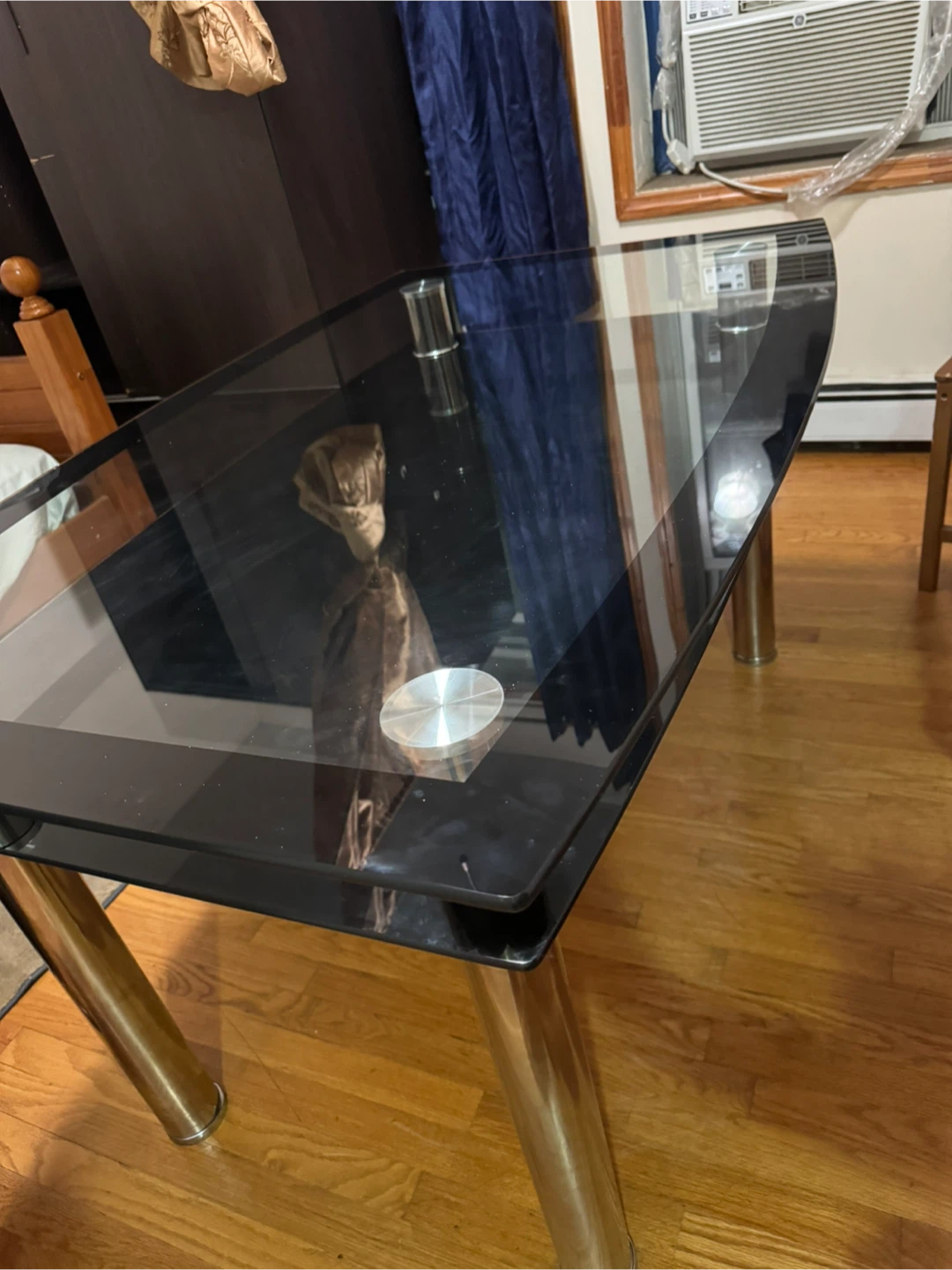 Elegant Modern Dining Table – Tempered Glass and Chrome. - photo 2