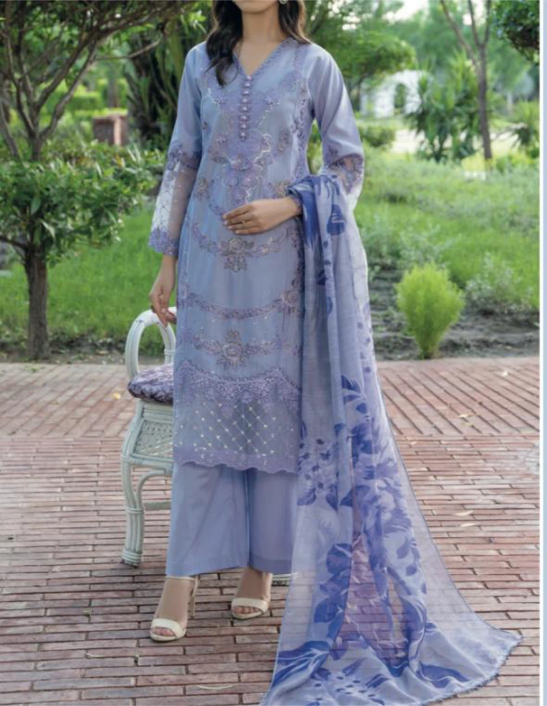 Lilac Embroidered 3-Piece Suit with Dupatta