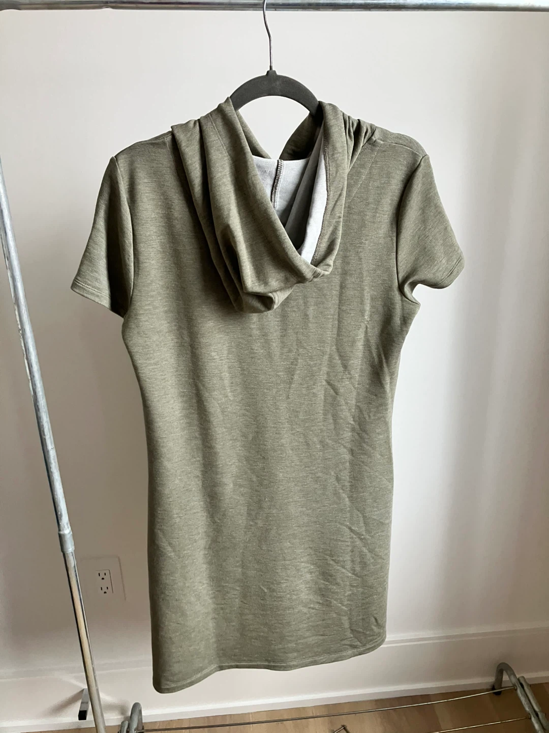 Calvin Klein Short Sleeve Hoodie Dress Size S - photo 3