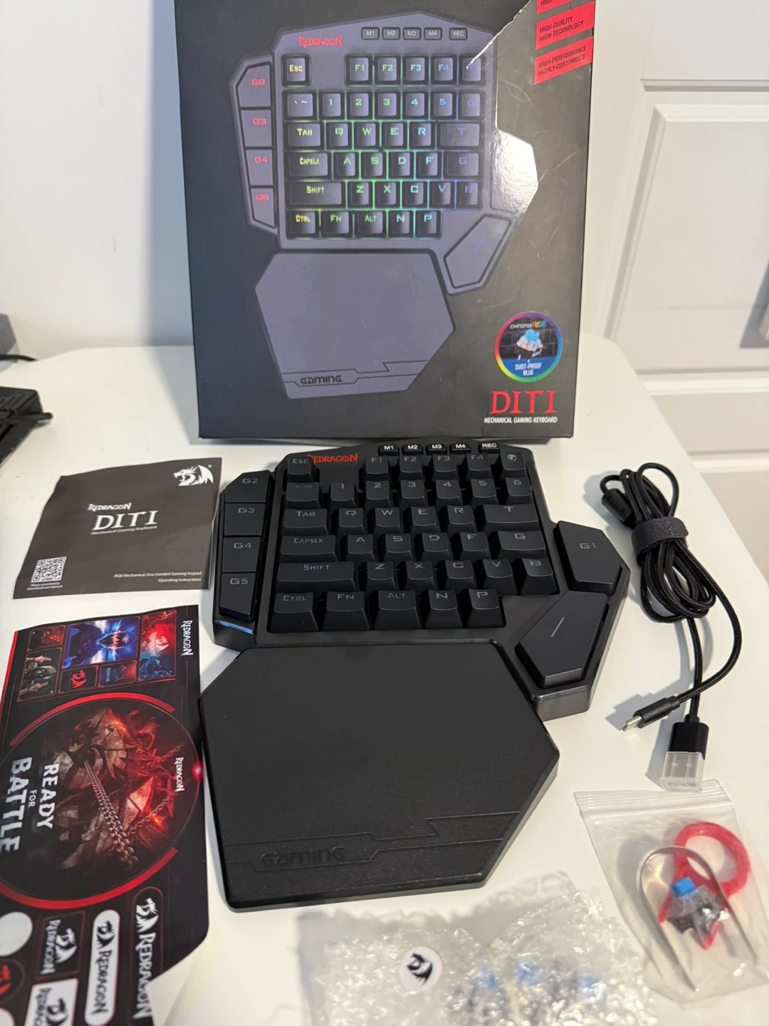 Redragon K585 DITI RGB Mechanical Gaming Keypad - photo 2