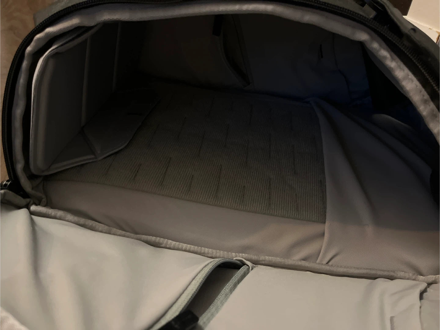 Peak Design Everyday Backpack! Perfect for camera storage - photo 3