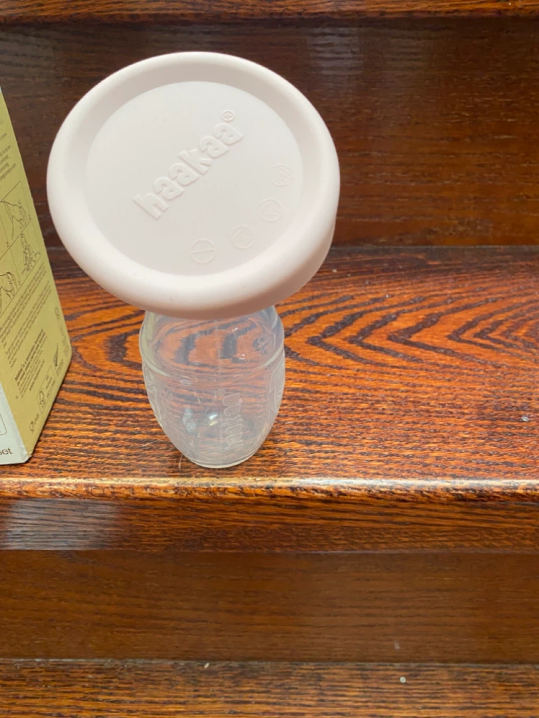 Haakaa Silicone Breast Pump & Cap Set - 4 oz / 100ml - photo 5