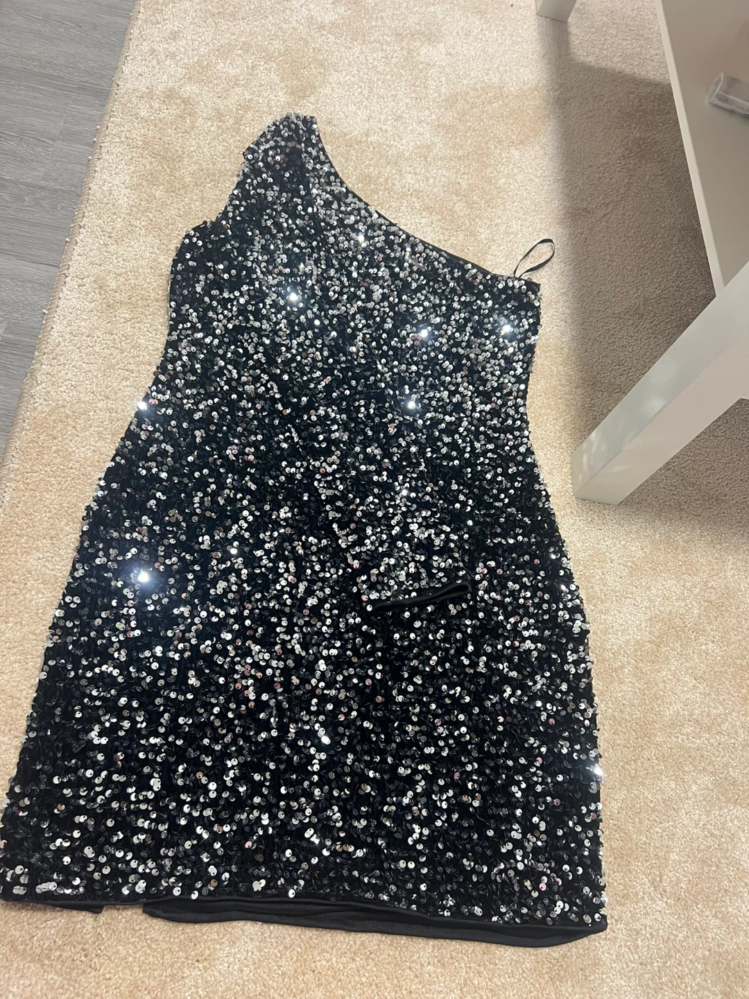 Black Sequined One-Shoulder Mini Dress - photo 2