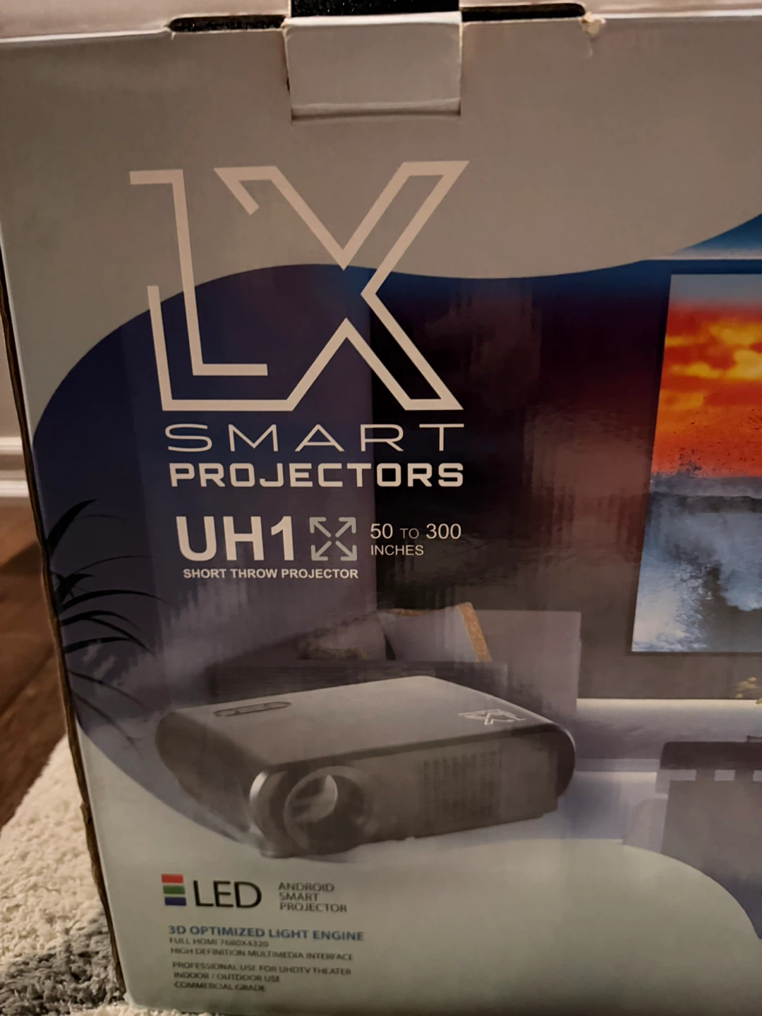 LX UH1 Smart Projector & LX72B Projector Screen - photo 2