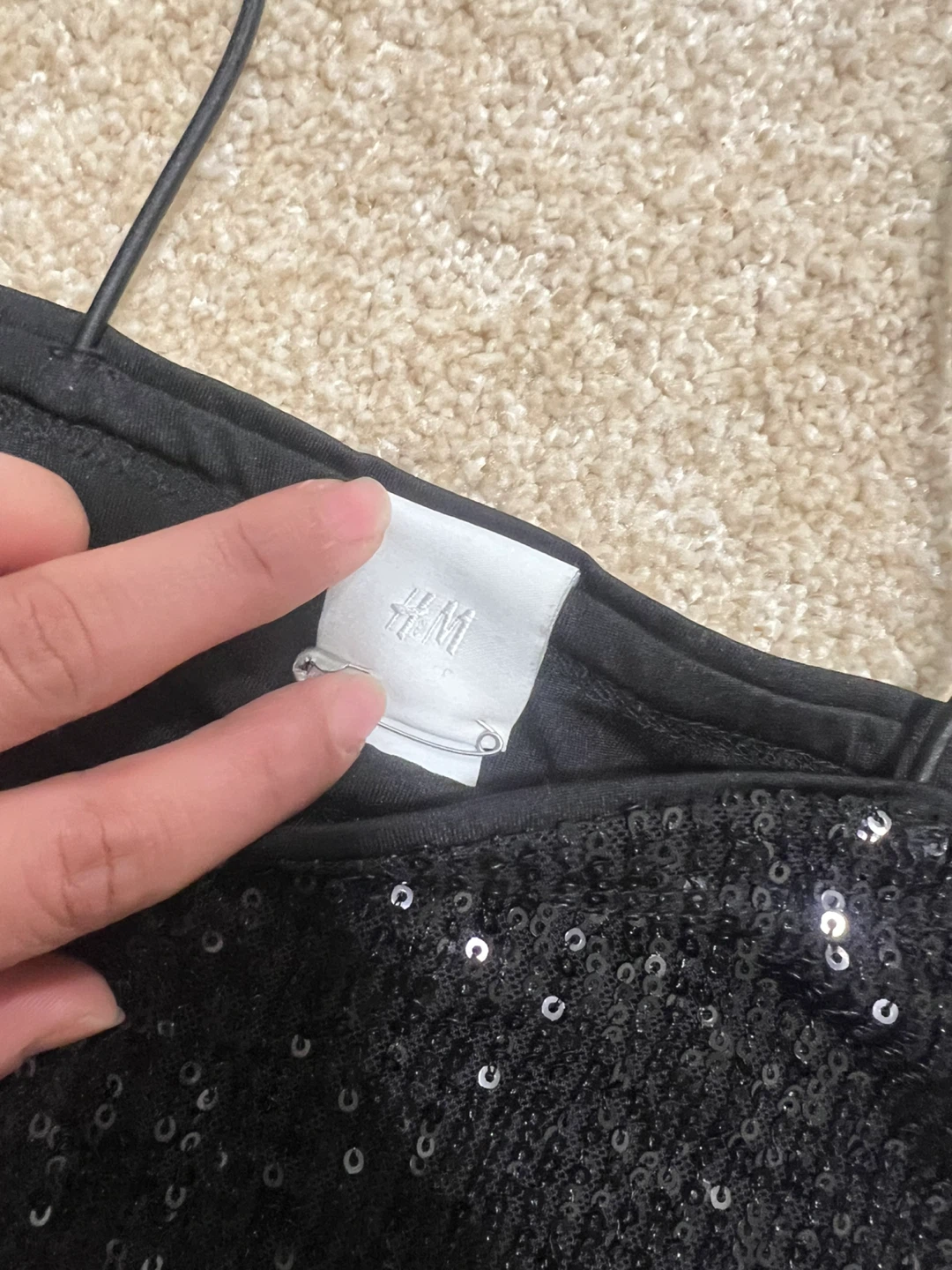 H&M Black Sequin Crop Top - photo 2