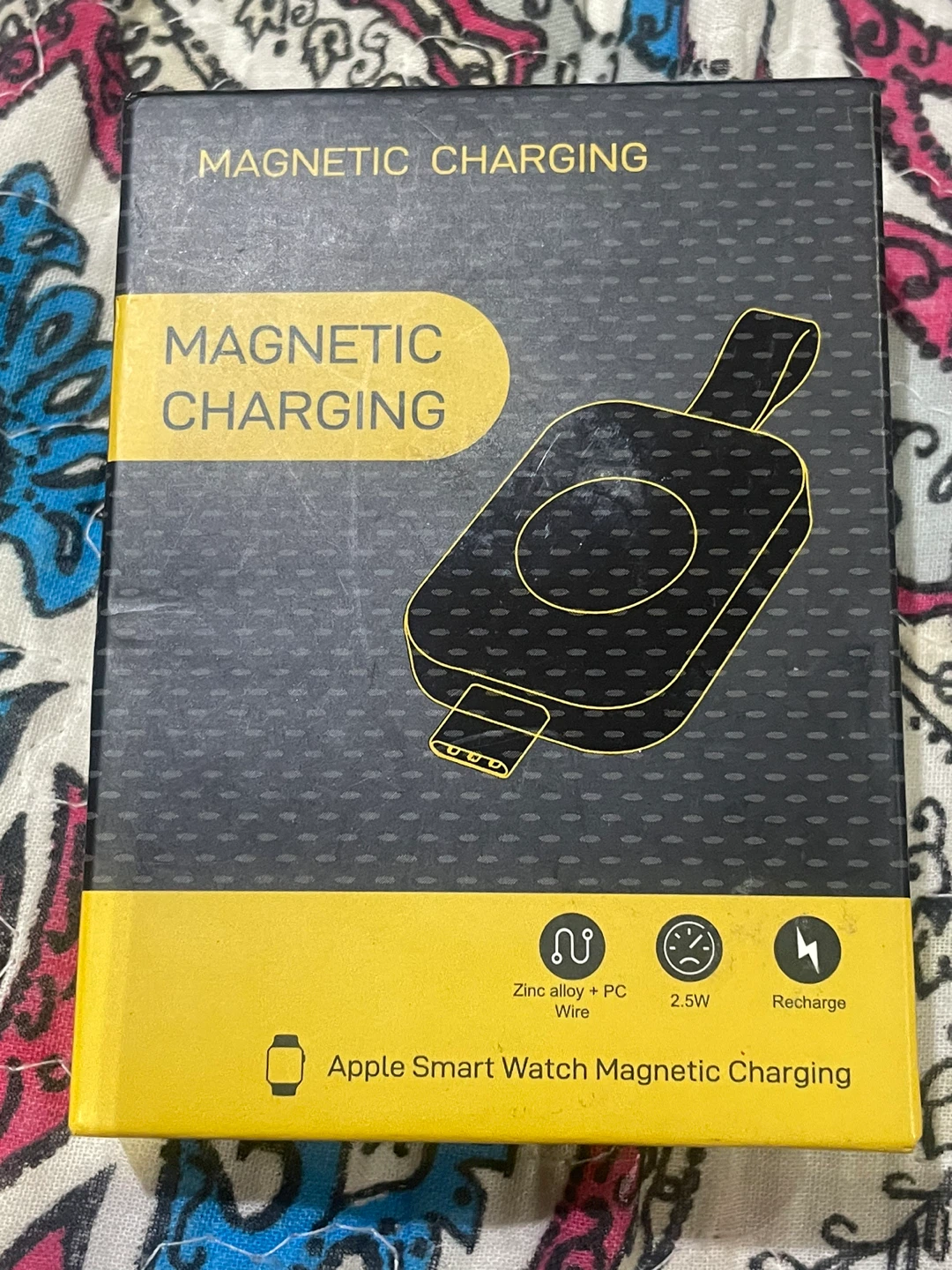 Magnetic charging Apple smart watch