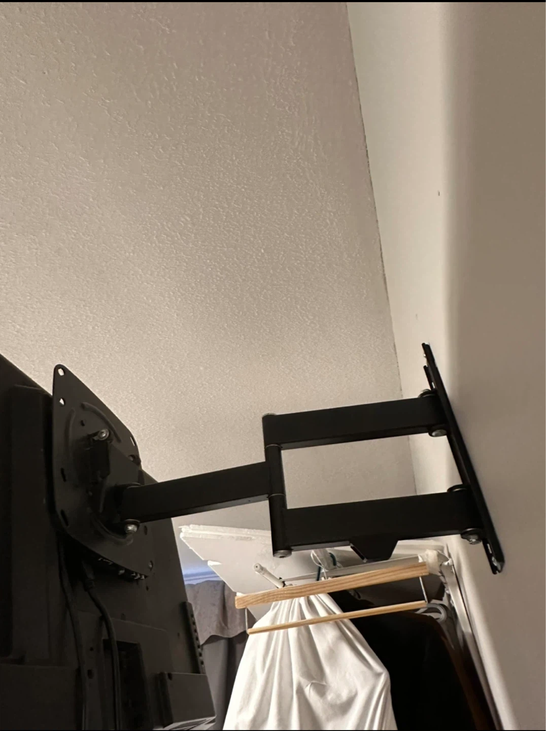 LG TV and TV wall mount - photo 2