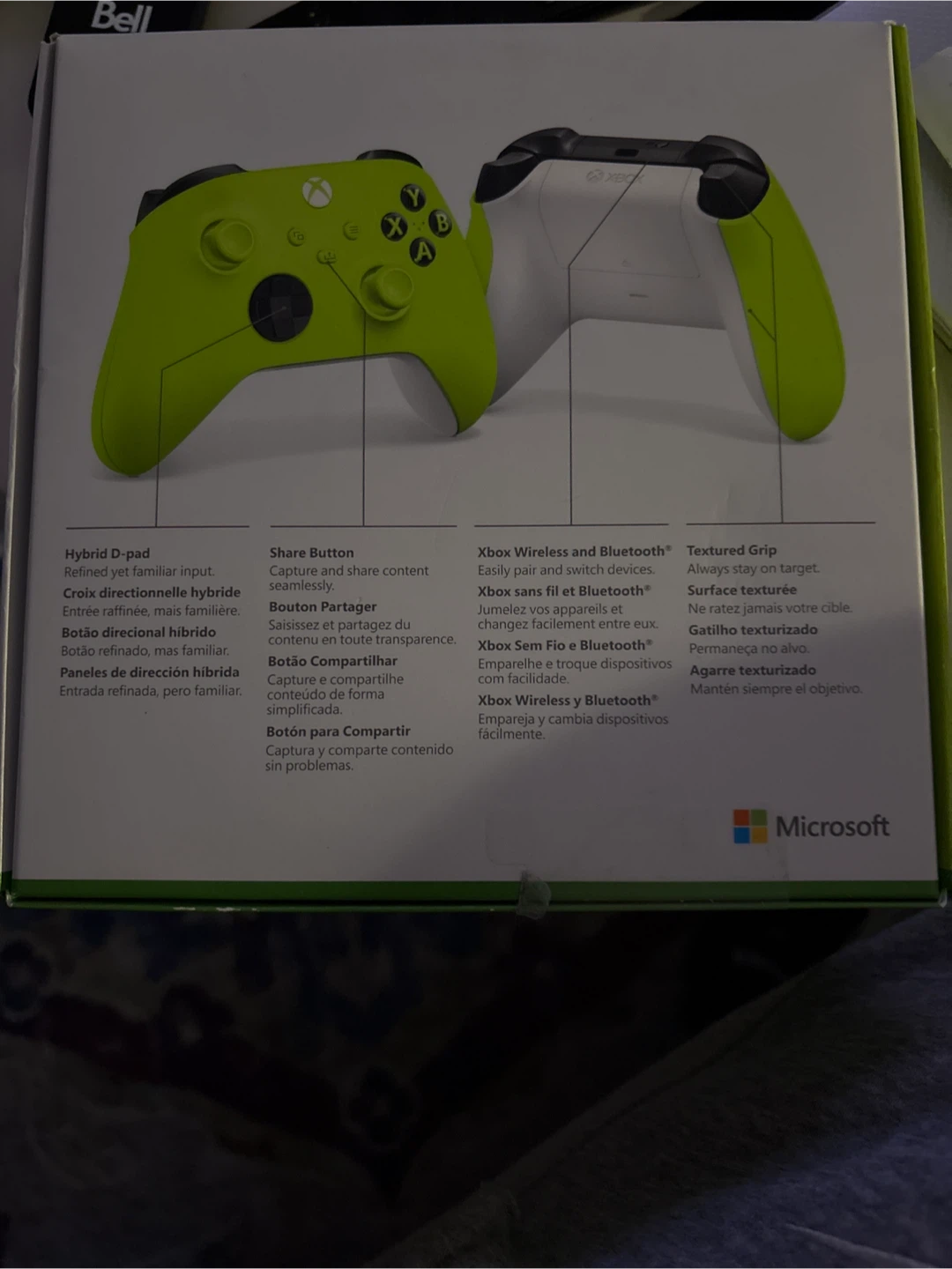 Xbox Wireless Controller - Electric Volt - photo 2