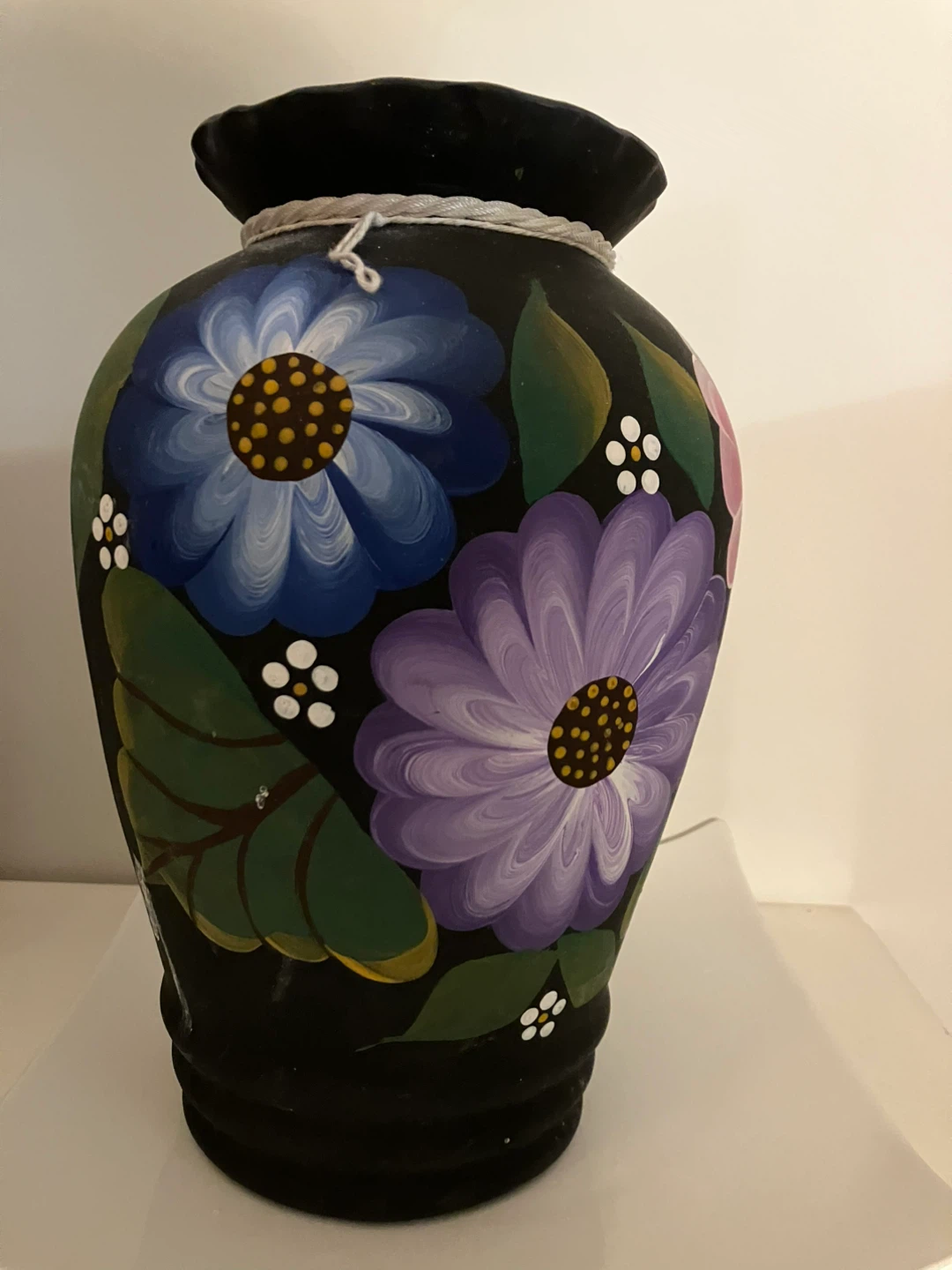 Hand-Painted Black Ceramic Vase with Floral Design - photo 2