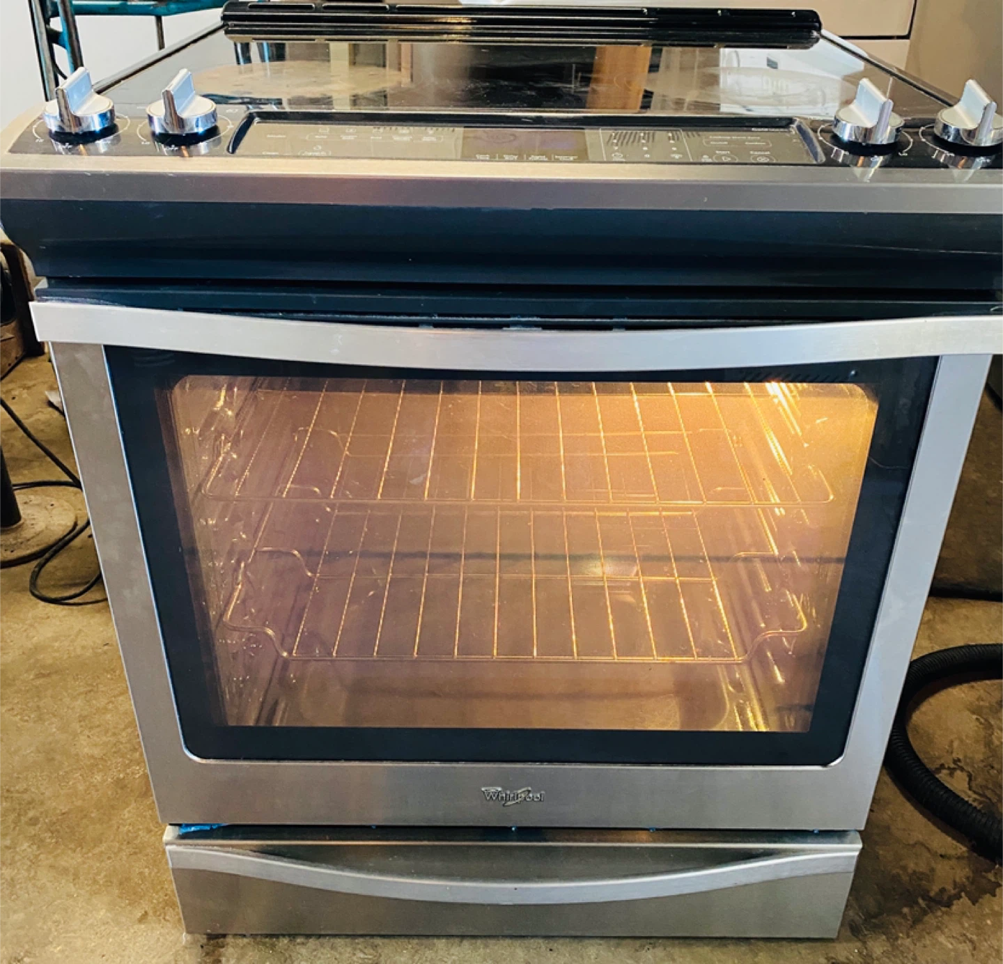 Whirlpool Smooth-Top Range