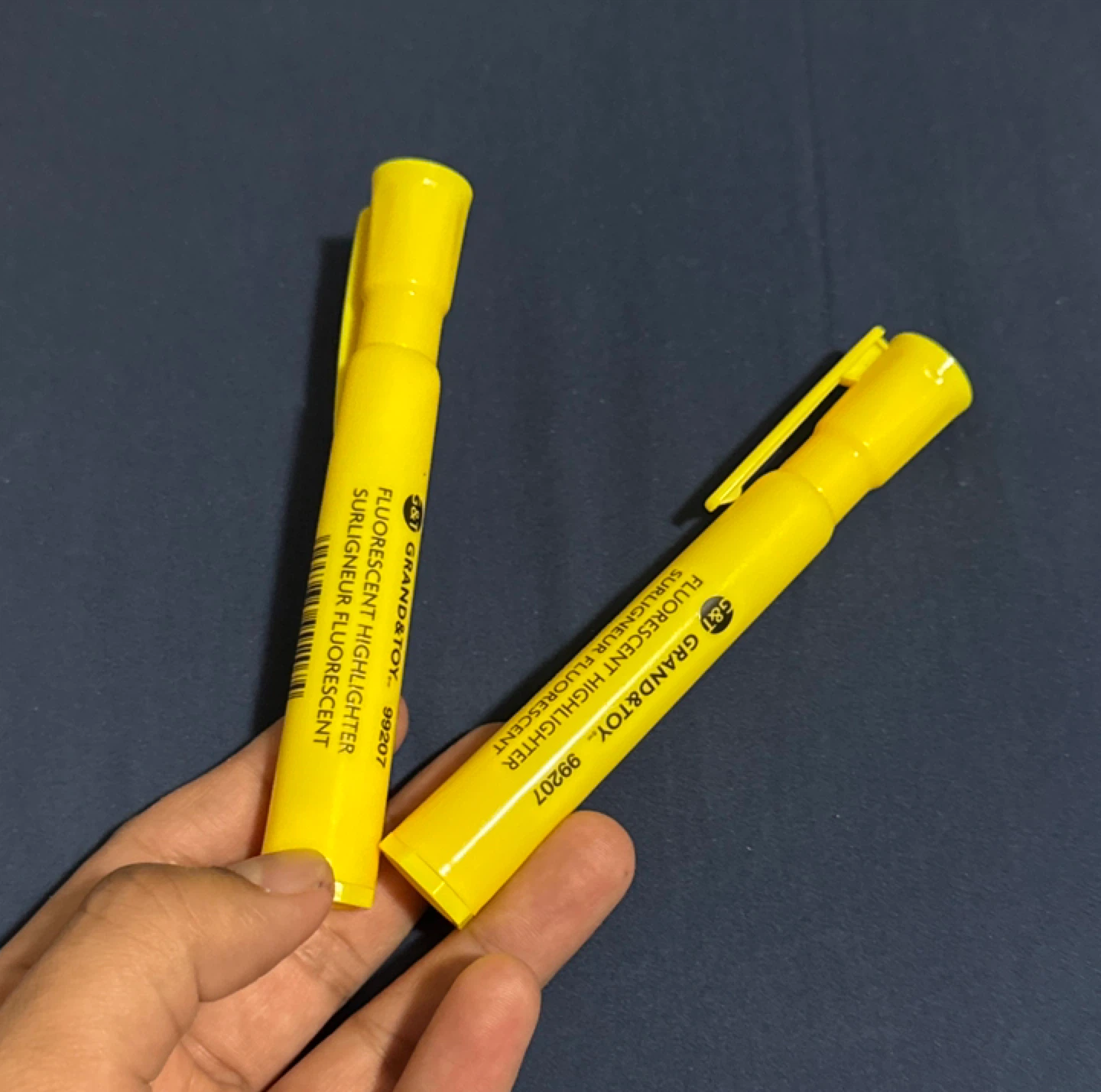 GRAND & TOY Fluorescent Highlighters (2-Pack)