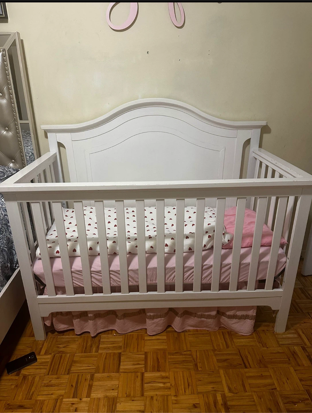 White Convertible Crib - photo 2