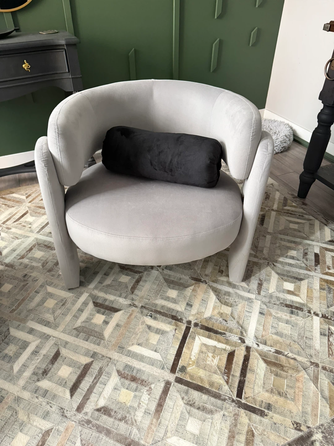 Grey Velvet Armchair - 2 - photo 2