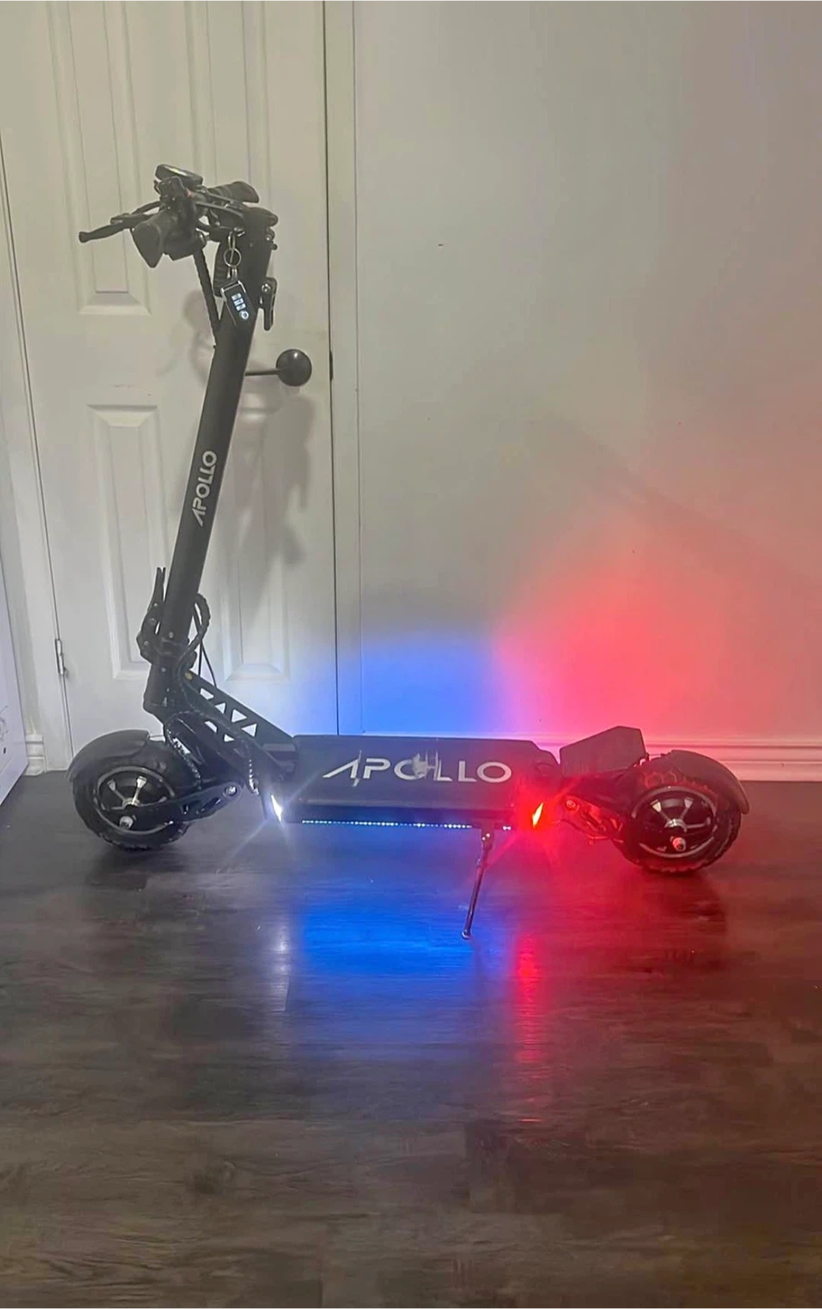 Apollo Electric Scooter
