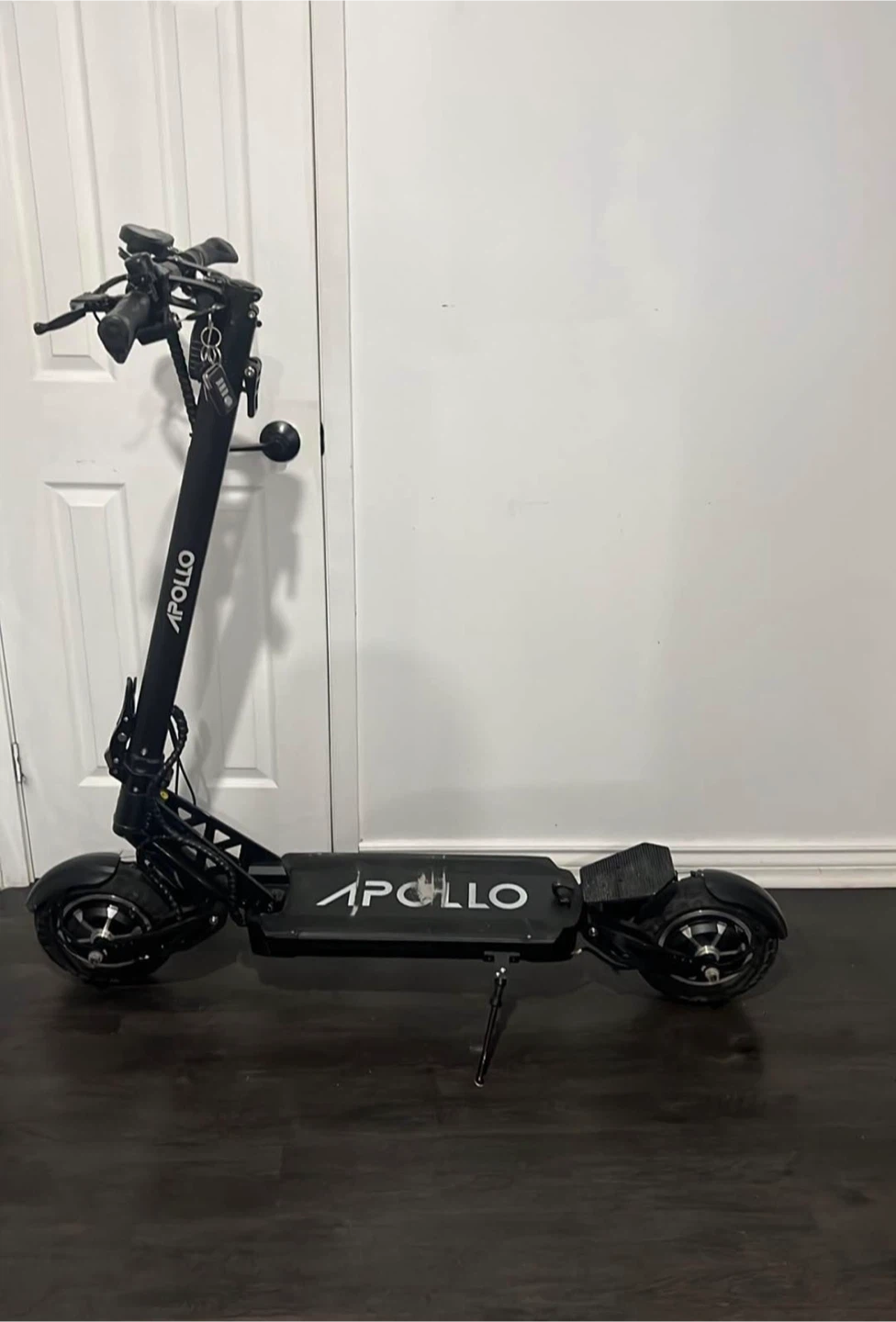 Apollo Electric Scooter - photo 2