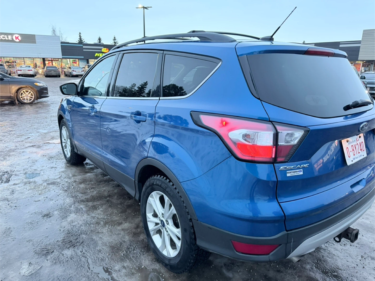 Blue Ford Escape SE - photo 5