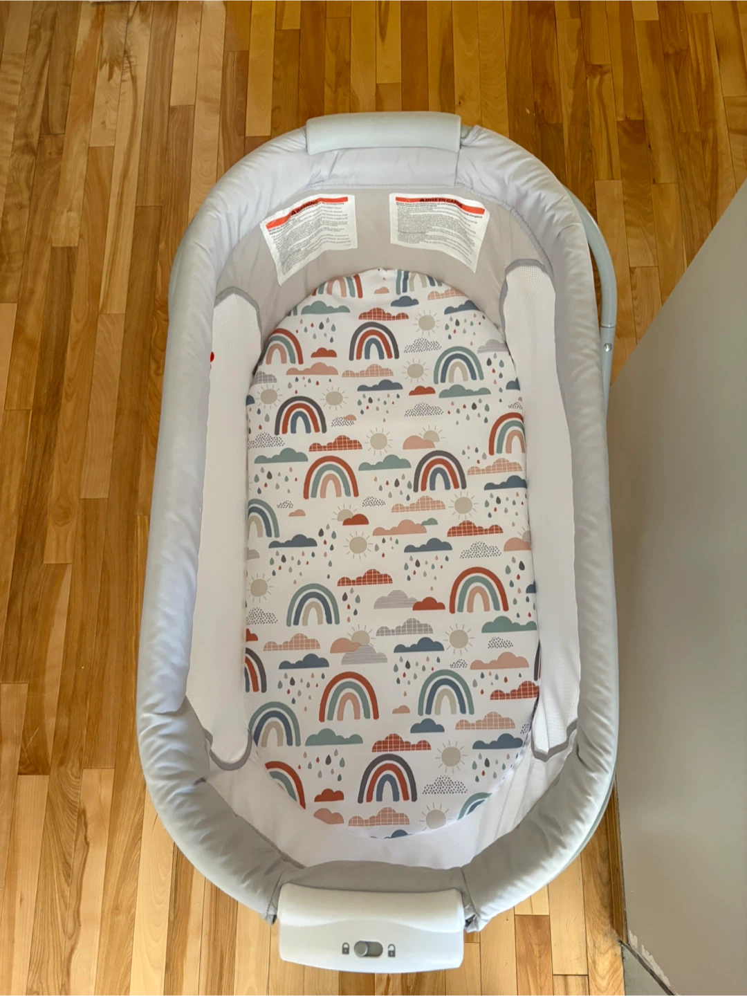 Bassinet portable soothing view fisher price