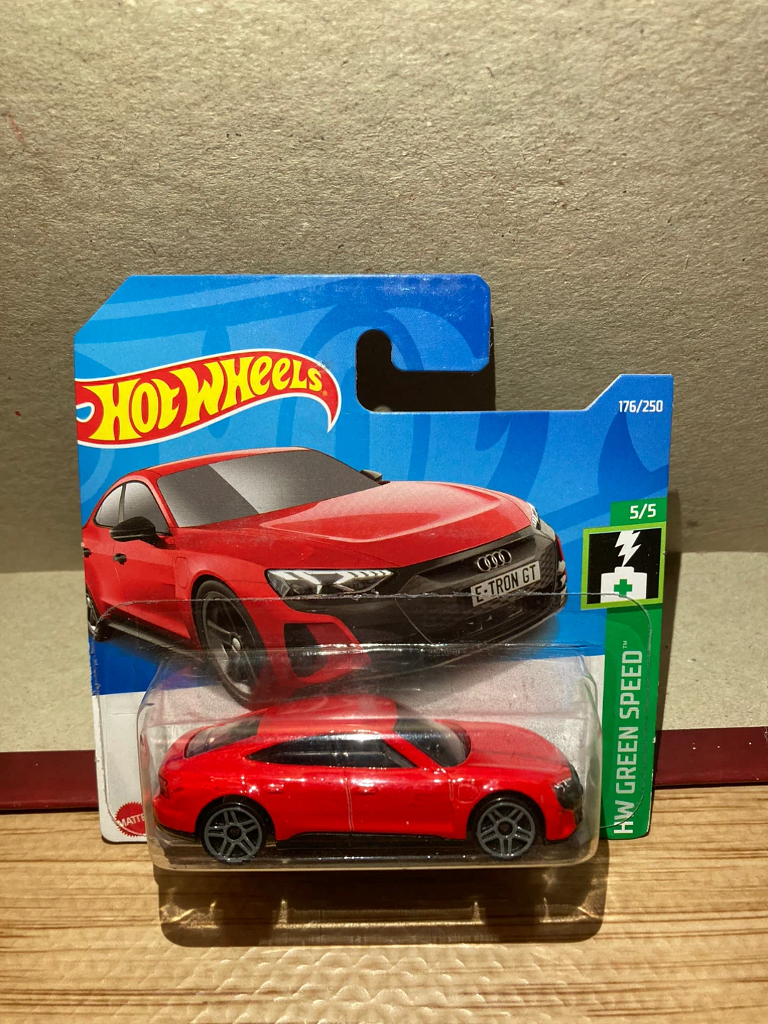 Hot Wheels / Audi RS E-Tron GT / Red