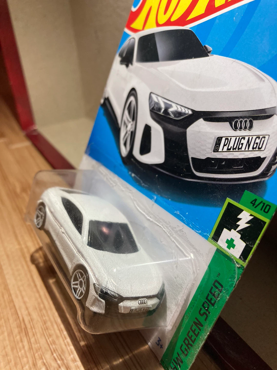 Hot Wheels / Audi RS E-Tron GT / White - photo 2