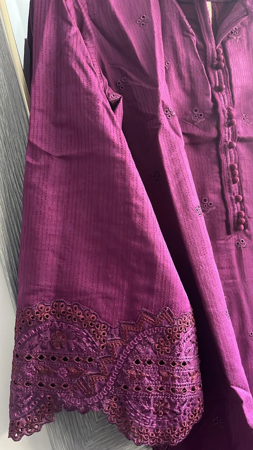 Women's 3-Piece Purple Lawn Suit with Dupatta - photo 4