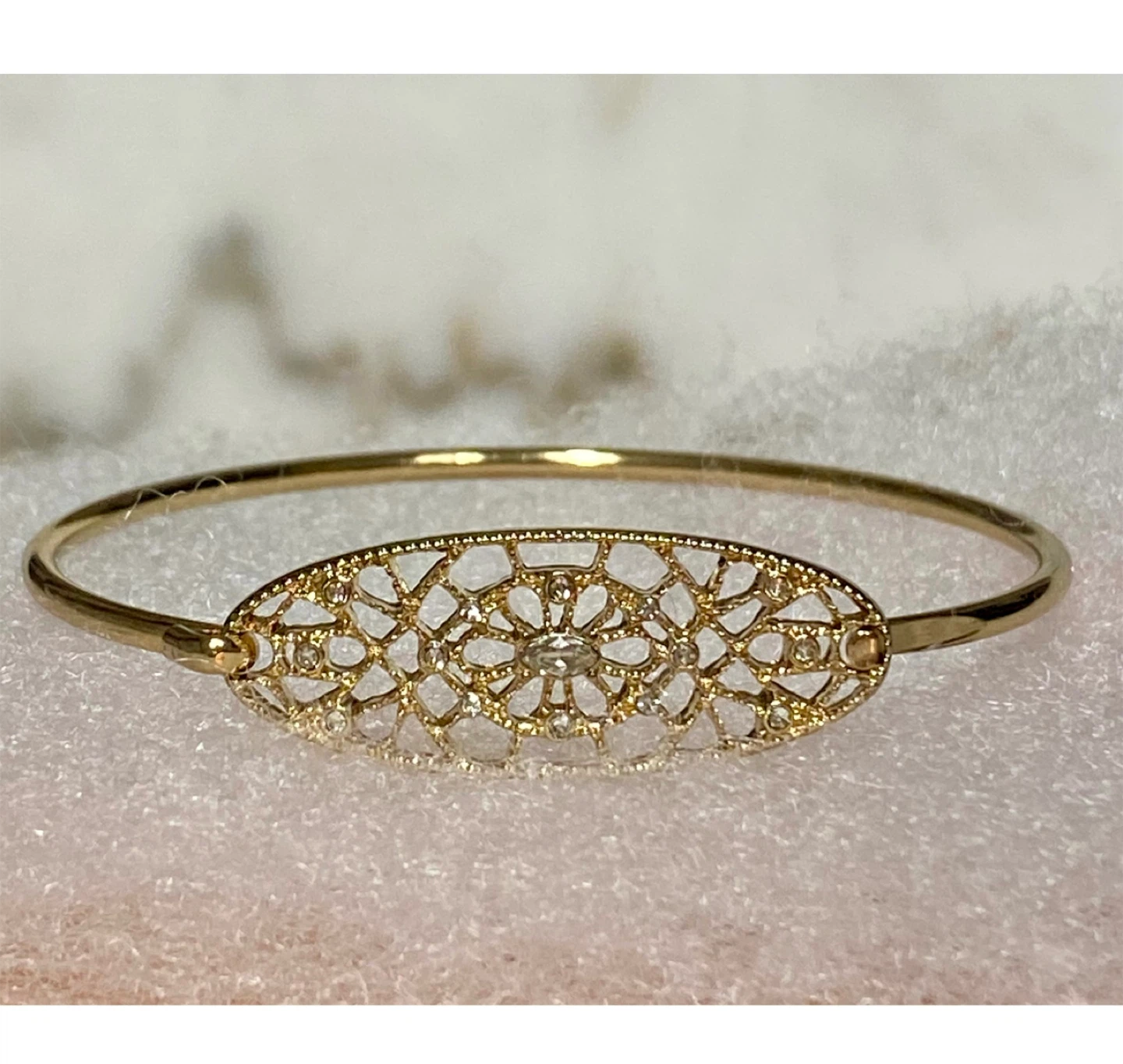 LOFT Gold Set （Bracelet + Earrings) - photo 2