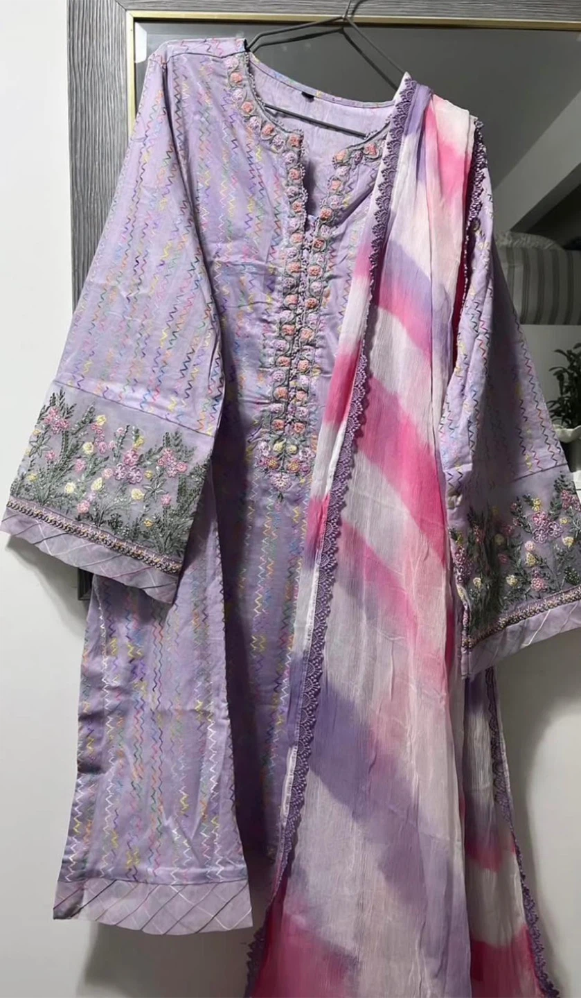 Women's Embroidered 3-Piece Suit