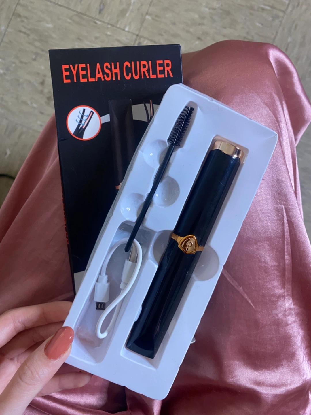 Electric Eyelash Curler, brand new