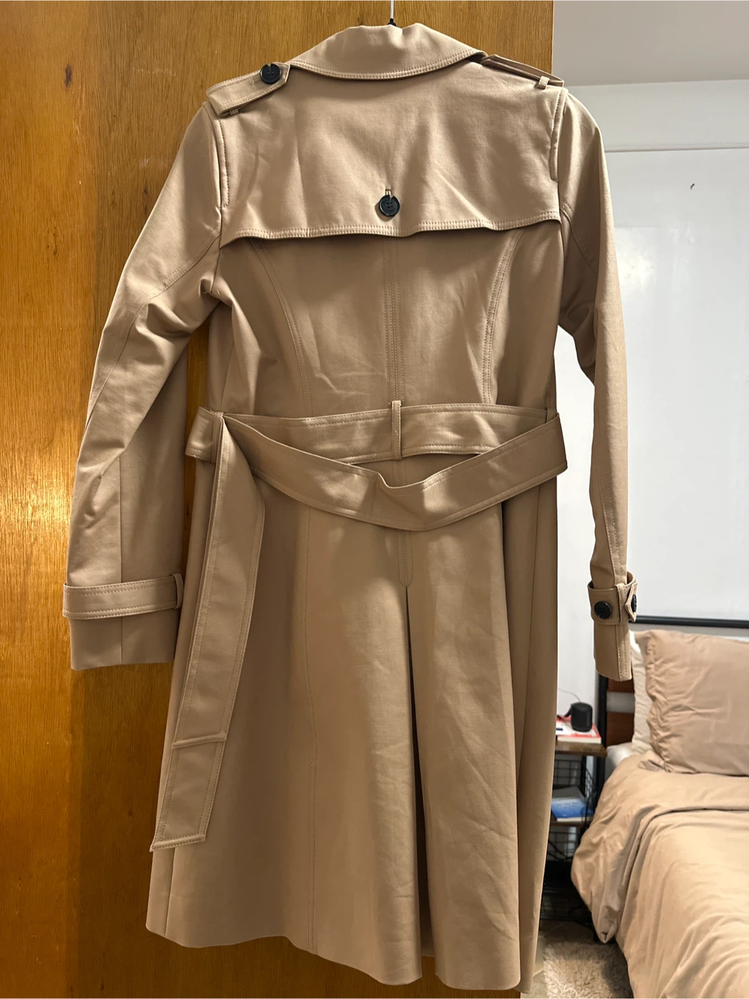 Beautiful Hobbs London Trench Coat - Brand New! Original $475 - photo 2