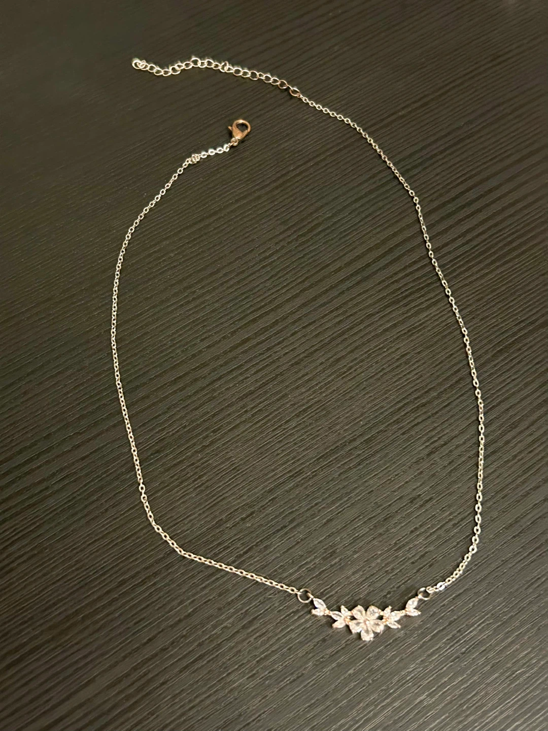 Pearl Choker with Bow Charm & Flower Necklace - photo 3