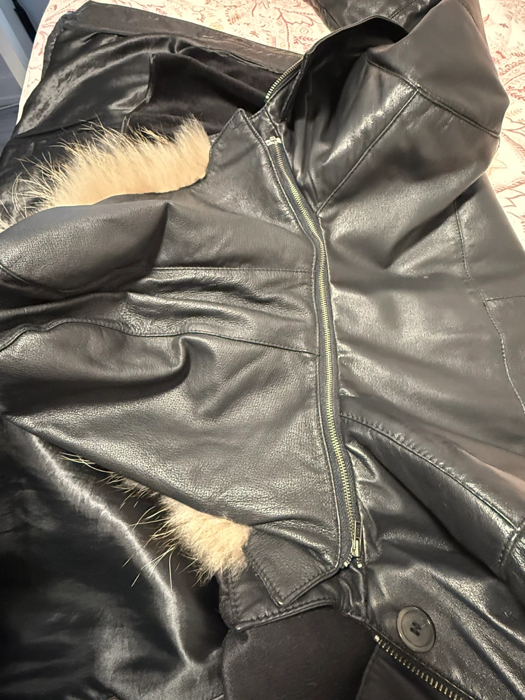 DANIER Black Leather Parka Jacket with Fur Hood - photo 5