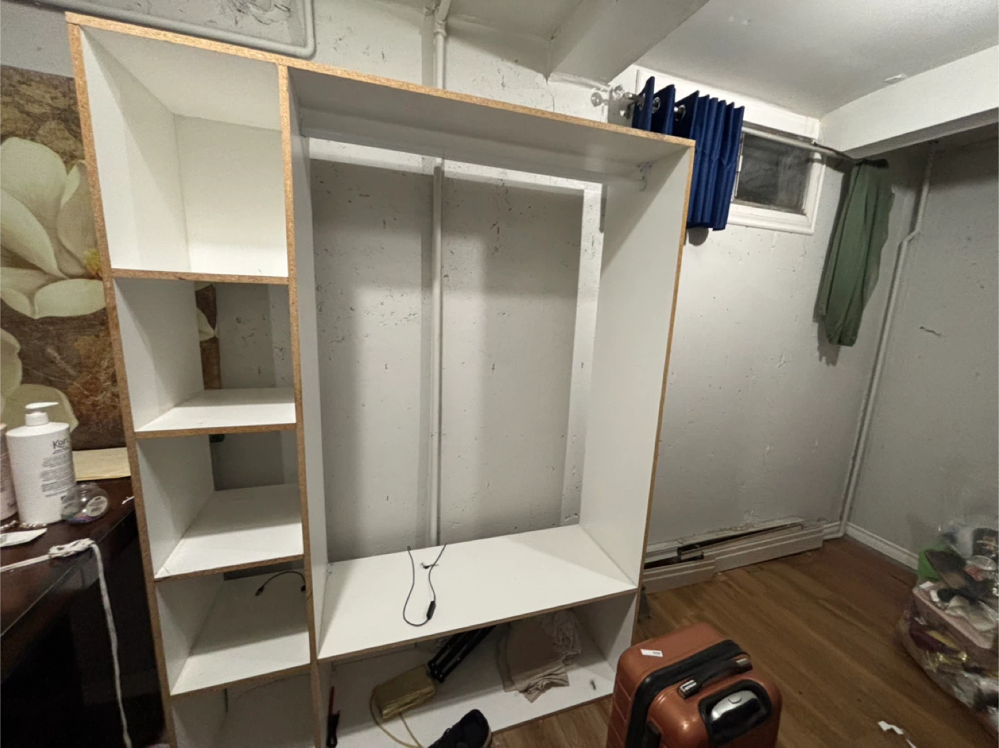 Wardrobe - photo 2