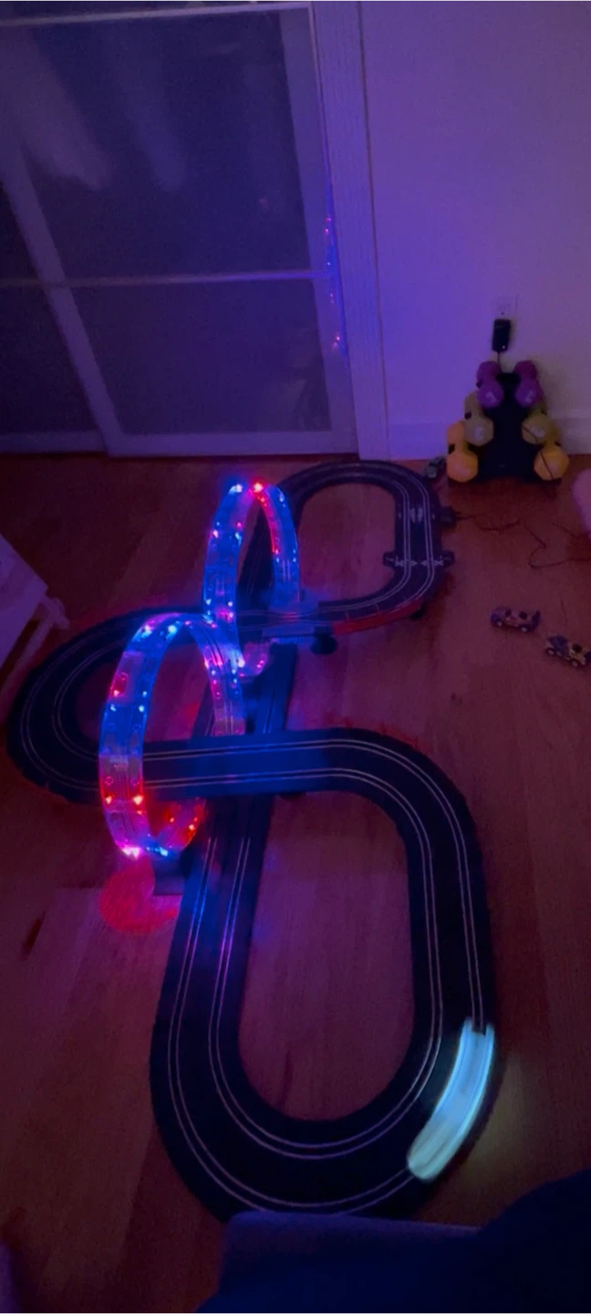 Kids Electric Race Car Track Set - photo 2