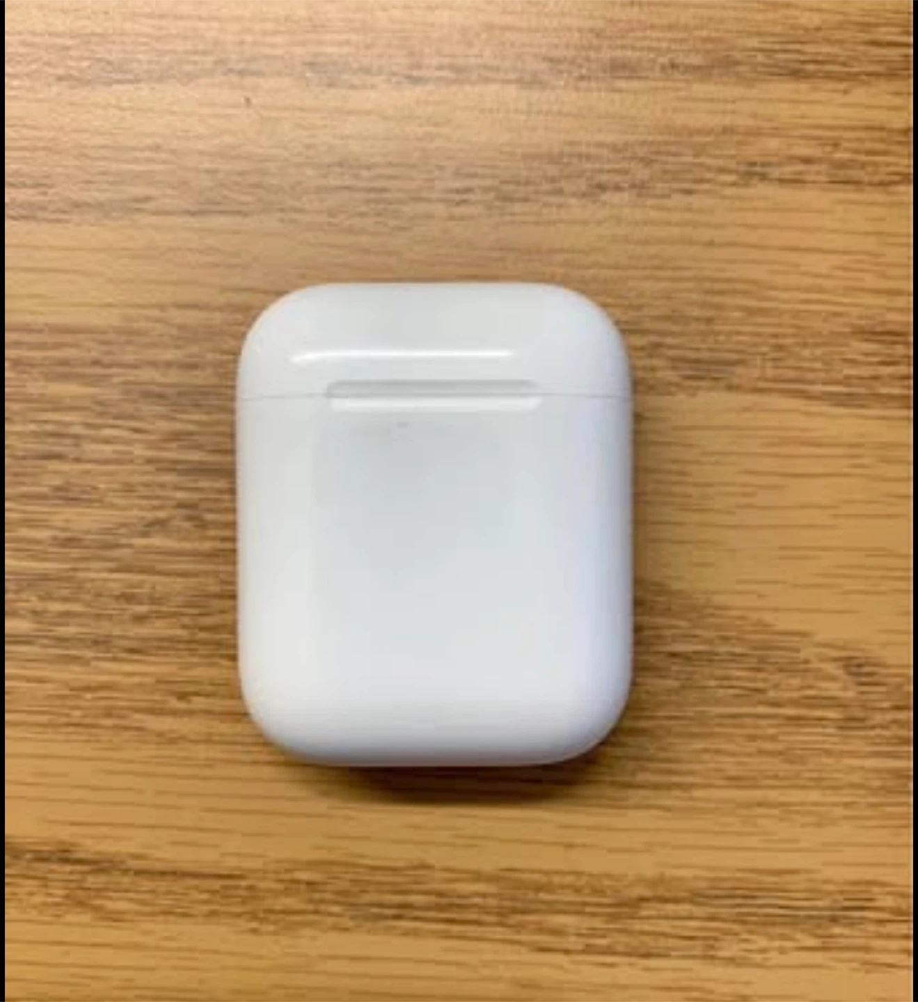 Apple AirPods 2 Gen Case only - photo 2
