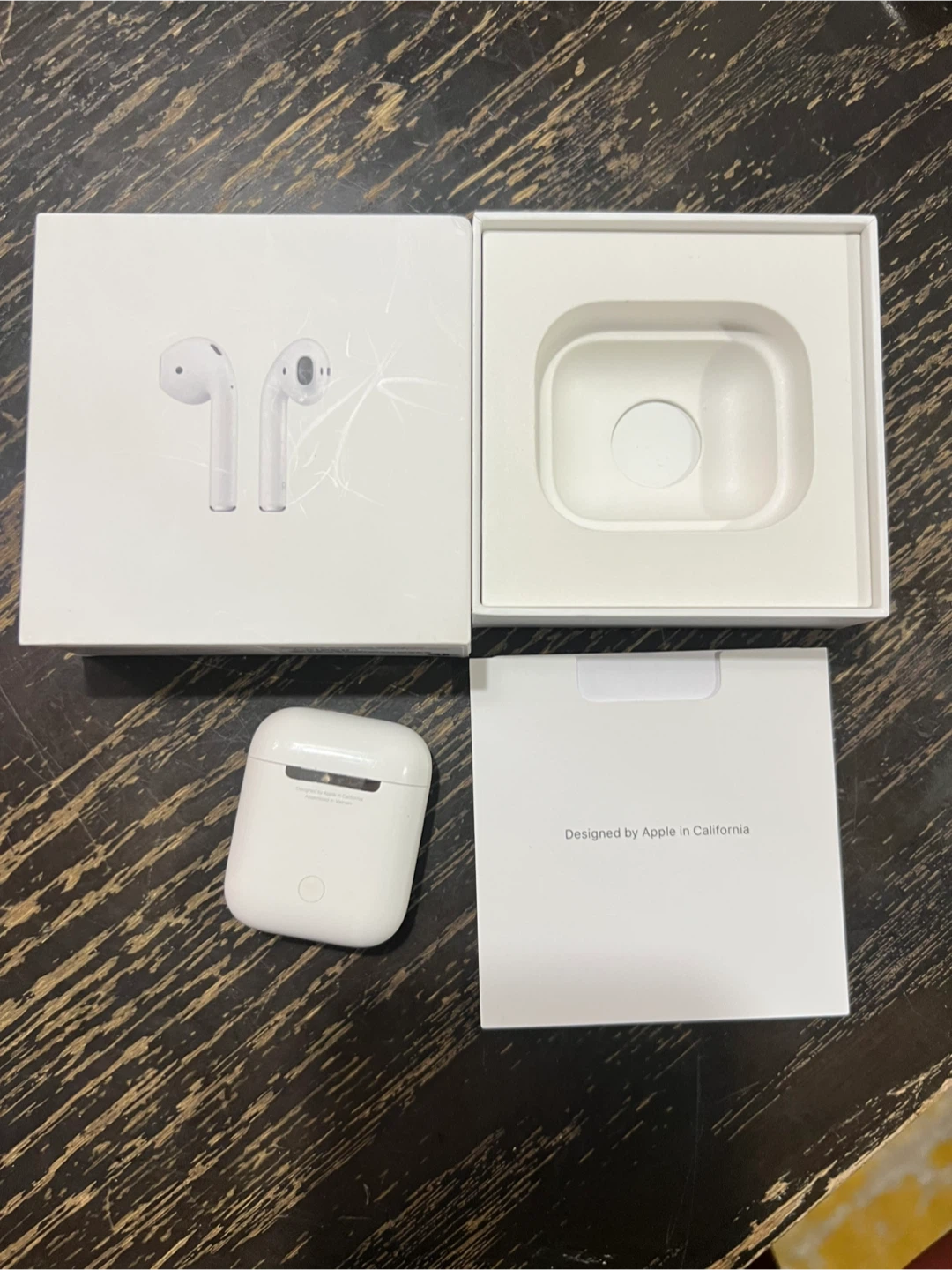 Apple AirPods 2 Gen Case only - photo 4