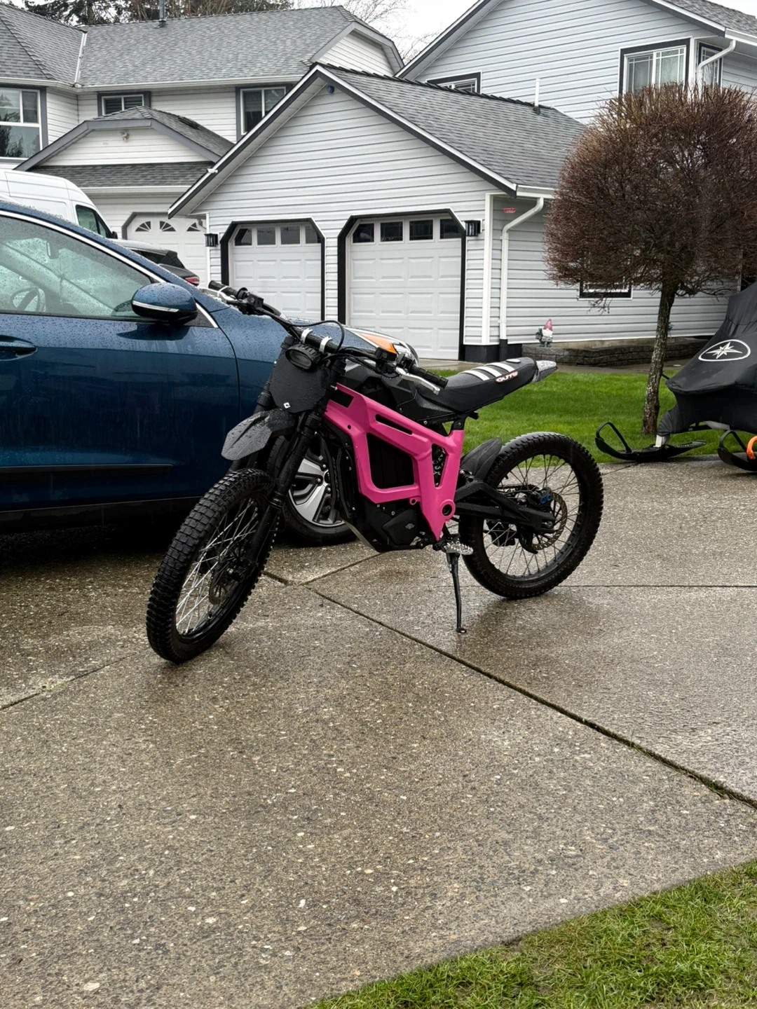 Surron Light Bee X Electric Dirt Bike - Pink - photo 3