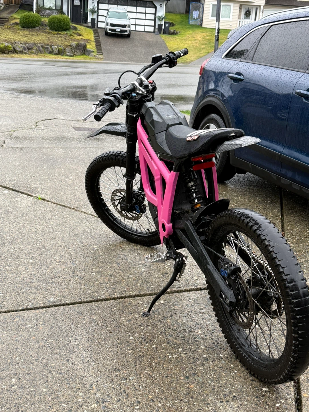 Surron Light Bee X Electric Dirt Bike - Pink - photo 5