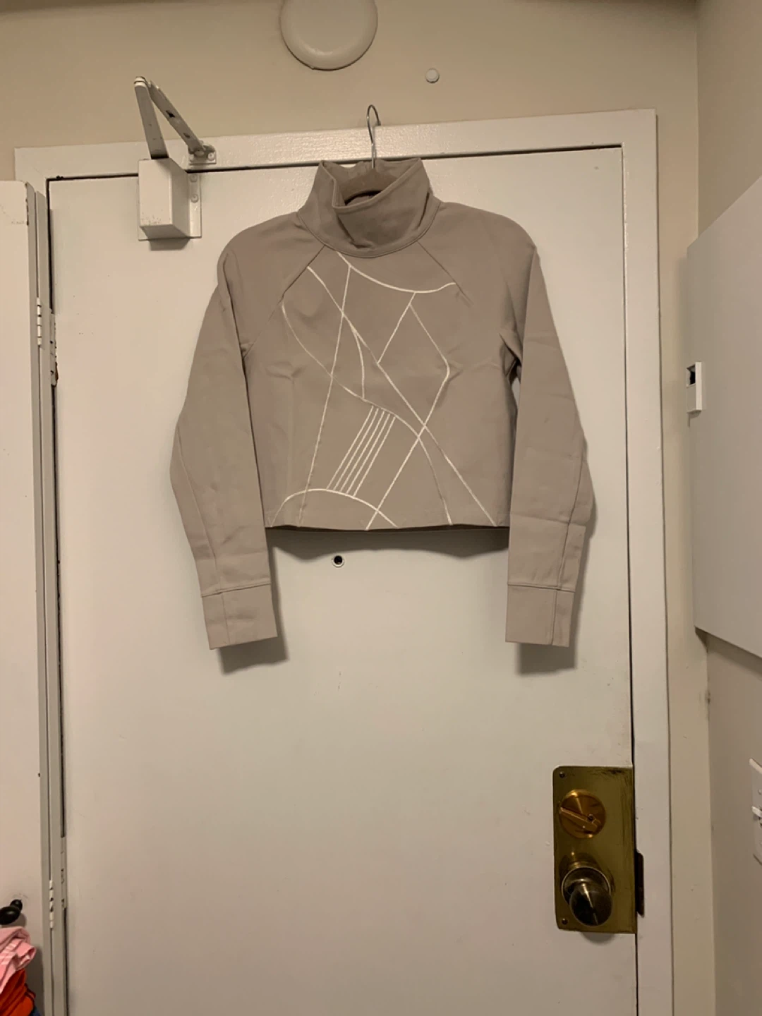 Under Armour Grey Cropped Long Sleeve Top SM/P/CH